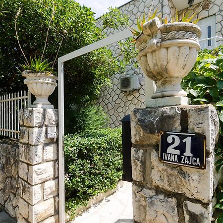 Wisteria Apartment Дубровник Екстер'єр фото