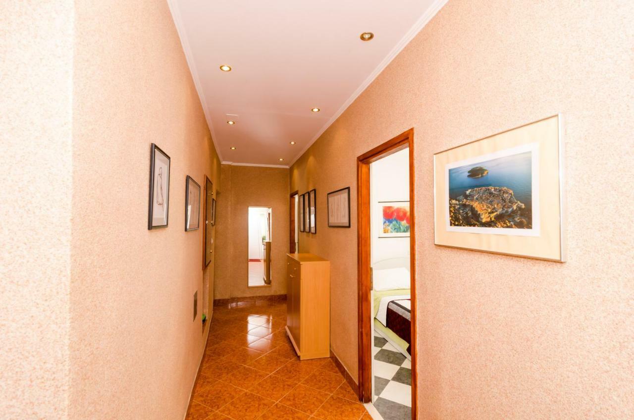 Wisteria Apartment Дубровник Екстер'єр фото