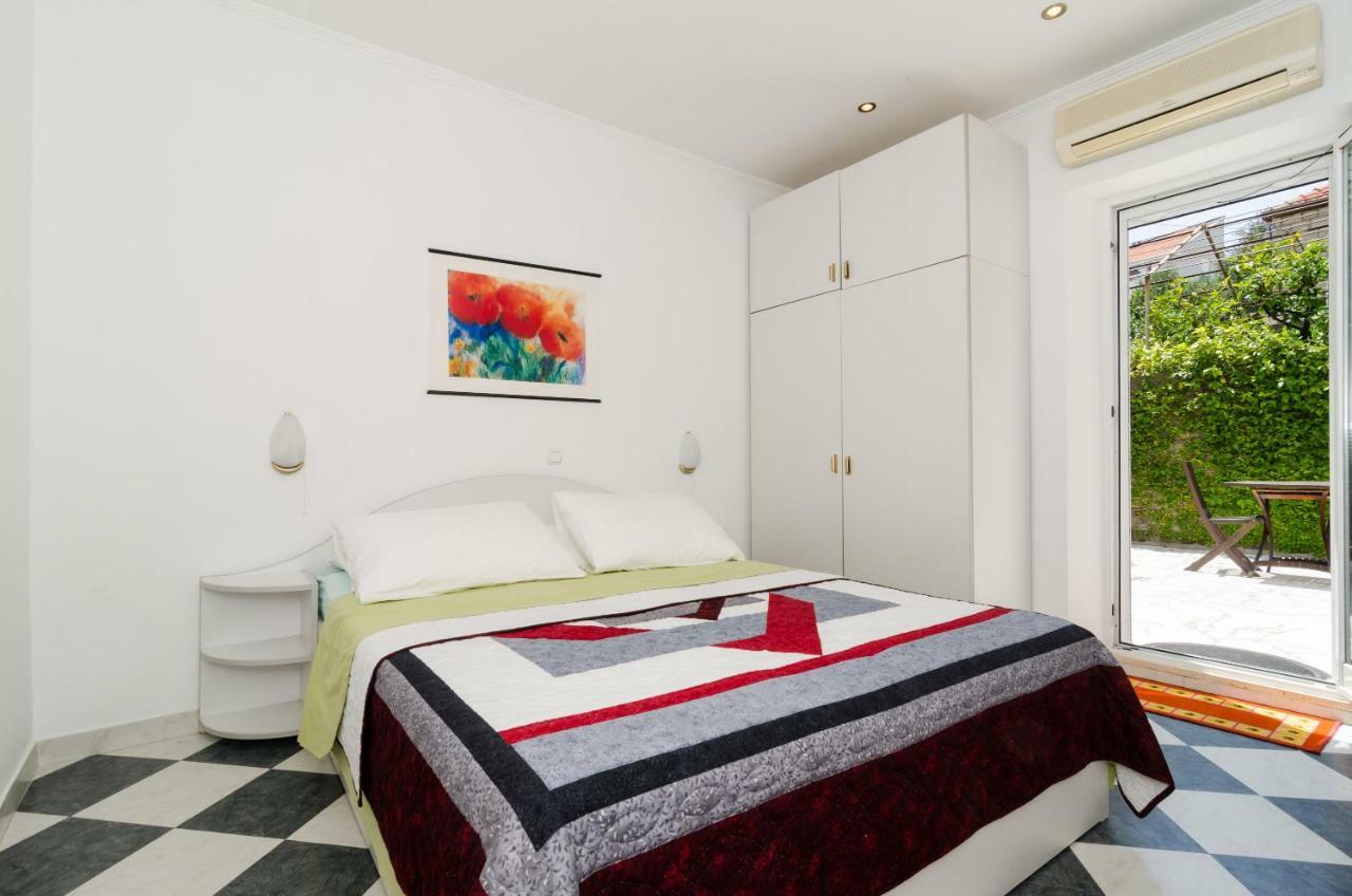 Wisteria Apartment Дубровник Екстер'єр фото