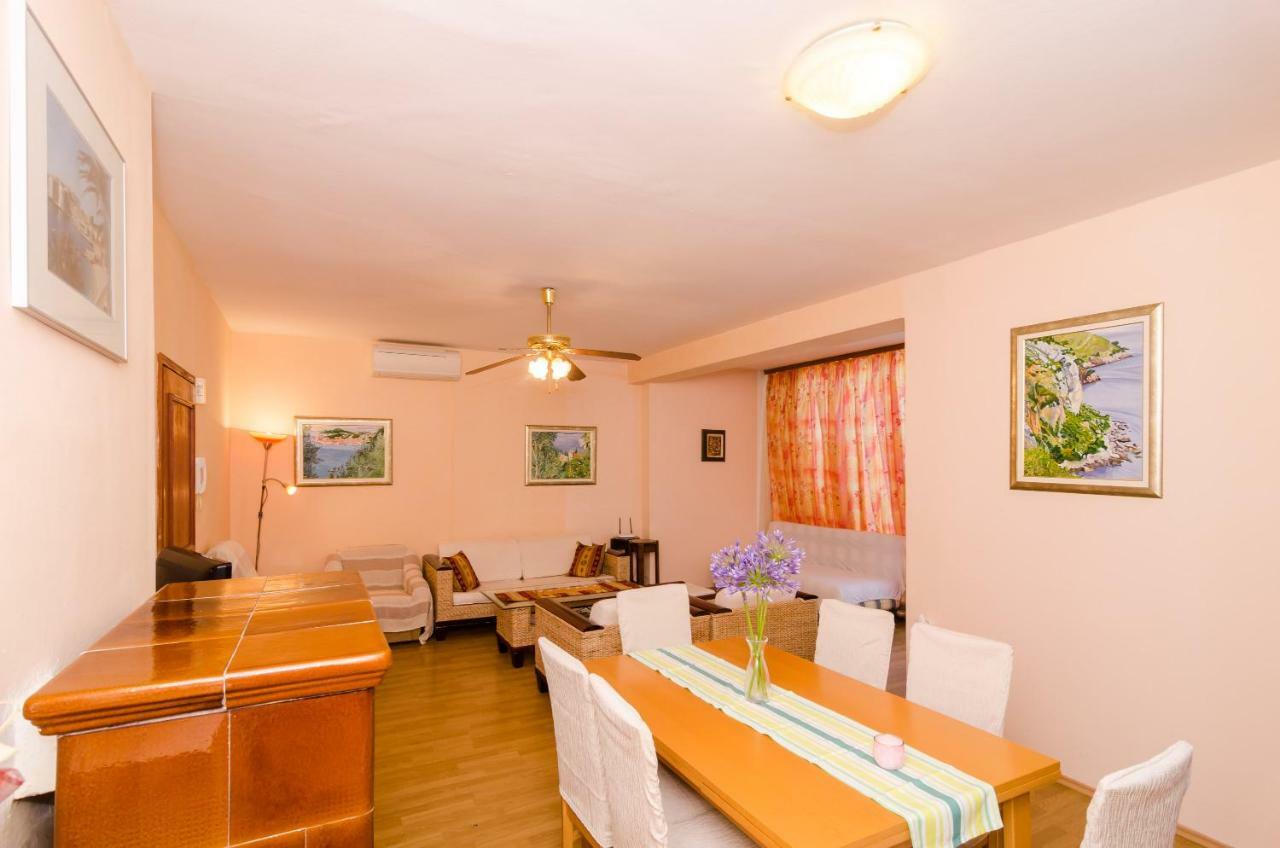Wisteria Apartment Дубровник Екстер'єр фото