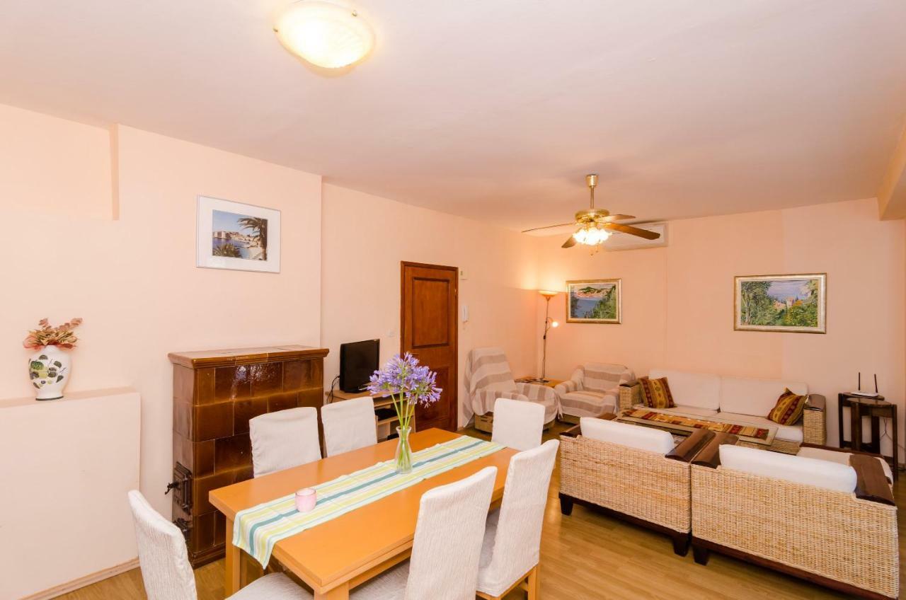 Wisteria Apartment Дубровник Екстер'єр фото